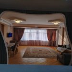 Kirayə (aylıq) 3 otaqlı Yeni Tikili, Qara Qarayev metrosu, Nizami rayonu 4