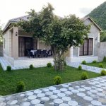 Kirayə (günlük) 4 otaqlı Həyət evi/villa Qax 2