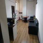 Kirayə (aylıq) 15 otaqlı Ofis, 20 Yanvar metrosu, Yasamal rayonu 15