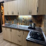 Kirayə (günlük) 3 otaqlı Köhnə Tikili, Sahil metrosu, 28 Mall, Səbail rayonu 4