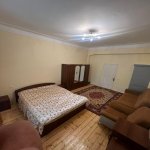 Kirayə (aylıq) 3 otaqlı Köhnə Tikili, Montin qəs., Nərimanov rayonu 8
