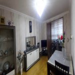 Kirayə (aylıq) 3 otaqlı Köhnə Tikili, Elmlər akademiyası metrosu, Yasamal rayonu 2