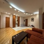 Kirayə (aylıq) 4 otaqlı Yeni Tikili, 28 May metrosu, Nəsimi rayonu 2