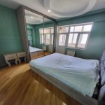 Kirayə (aylıq) 2 otaqlı Yeni Tikili Xırdalan 3