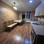 Kirayə (aylıq) 4 otaqlı Yeni Tikili, Azadlıq metrosu, 8-ci mikrorayon, Binəqədi rayonu 8