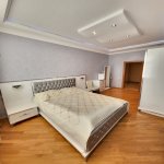 Kirayə (aylıq) 3 otaqlı Yeni Tikili, Qara Qarayev metrosu, Nizami rayonu 8
