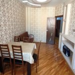 Kirayə (aylıq) 3 otaqlı Yeni Tikili, Memar Əcəmi metrosu, 4-cü mikrorayon, Nəsimi rayonu 2
