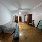 Satılır 2 otaqlı Köhnə Tikili, Azadlıq metrosu, 8-ci mikrorayon, Binəqədi rayonu 1