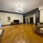 Kirayə (aylıq) 4 otaqlı Köhnə Tikili, İçərişəhər metrosu, Səbail rayonu 2