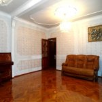 Kirayə (aylıq) 4 otaqlı Köhnə Tikili, İnşaatçılar metrosu, Yasamal qəs., Yasamal rayonu 18