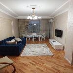 Kirayə (aylıq) 2 otaqlı Köhnə Tikili, Nizami metrosu, Yasamal rayonu 1