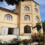 Satılır 15 otaqlı Həyət evi/villa, Neftçilər metrosu, Bakıxanov qəs., Sabunçu rayonu 1