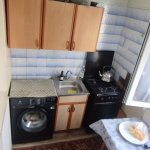 Kirayə (aylıq) 3 otaqlı Köhnə Tikili, Xalqlar dostluğu metrosu, Nizami rayonu 8