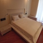 Kirayə (aylıq) 4 otaqlı Köhnə Tikili, Sahil metrosu, Səbail rayonu 7