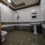 Kirayə (aylıq) 3 otaqlı Yeni Tikili, İnşaatçılar metrosu, Yasamal rayonu 10