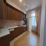 Kirayə (aylıq) 4 otaqlı Yeni Tikili, 28 May metrosu, Nəsimi rayonu 4