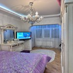Продажа 4 комнатная Вторичка Хырдалан 13