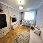 Продажа 3 комнатная Вторичка, м. Автовокзал метро, пос. Биляджари, Бинагадинский р-н район 1