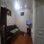 Kirayə (aylıq) 3 otaqlı Həyət evi/villa, Sahil metrosu, Səbail rayonu 10