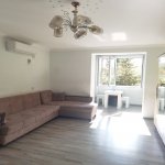Продажа 2 комнатная Вторичка, 1-ый микрорайон район 6