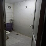 Kirayə (aylıq) 3 otaqlı Köhnə Tikili, Elmlər akademiyası metrosu, Yasamal rayonu 5