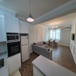 Kirayə (aylıq) 3 otaqlı Yeni Tikili, 8 Noyabr metrosu, Olimpik Star, Nəsimi rayonu 3