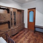 Kirayə (aylıq) 3 otaqlı Köhnə Tikili, Elmlər akademiyası metrosu, Yasamal rayonu 5