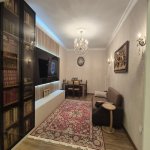 Satılır 3 otaqlı Köhnə Tikili, Qara Qarayev metrosu, Bakıxanov qəs., Sabunçu rayonu 2