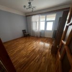 Kirayə (aylıq) 3 otaqlı Köhnə Tikili, Neftçilər metrosu, 8-ci kilometr, Nizami rayonu 3