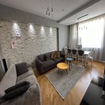 Kirayə (aylıq) 3 otaqlı Yeni Tikili, Neftçilər metrosu, 8-ci kilometr, Nizami rayonu 1