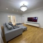 Kirayə (aylıq) 3 otaqlı Köhnə Tikili, Sahil metrosu, Azərbaycan kinoteatrı, Səbail rayonu 4