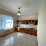 Kirayə (aylıq) 10 otaqlı Həyət evi/villa, Badamdar qəs., Səbail rayonu 30