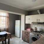 Kirayə (aylıq) 3 otaqlı Köhnə Tikili, Azadlıq metrosu, 8-ci mikrorayon, Binəqədi rayonu 7