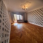 Satılır 2 otaqlı Köhnə Tikili, Azadlıq metrosu, 8-ci mikrorayon, Ayna Sultanova heykəli, Binəqədi rayonu 12
