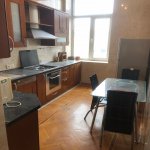 Kirayə (aylıq) 3 otaqlı Köhnə Tikili, Sahil metrosu, Səbail rayonu 10