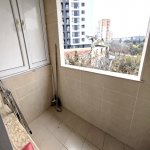 Kirayə (aylıq) 3 otaqlı Köhnə Tikili, Qara Qarayev metrosu, 8-ci kilometr, Nizami rayonu 8