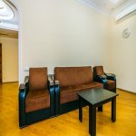 Kirayə (günlük) 3 otaqlı Köhnə Tikili, Sahil metrosu, Səbail rayonu 3