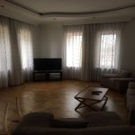 Satılır 8 otaqlı Həyət evi/villa, Badamdar qəs., Səbail rayonu 12