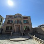 Satılır 12 otaqlı Həyət evi/villa, Neftçilər metrosu, Bakıxanov qəs., Sabunçu rayonu 1