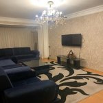 Аренда 3 комнат Вторичка, м. Азадлыг метро, 8-ой микрорайон, Айна Султанова памятник, Бинагадинский р-н район 2