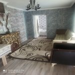 Kirayə (aylıq) 2 otaqlı Həyət evi/villa Qax 13