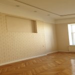 Kirayə (aylıq) 3 otaqlı Köhnə Tikili, Sahil metrosu, Səbail rayonu 9