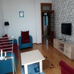Kirayə (aylıq) 4 otaqlı Köhnə Tikili, Sahil metrosu, Səbail rayonu 13