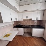 Kirayə (aylıq) 3 otaqlı Köhnə Tikili, Azadlıq metrosu, 7-ci mikrorayon, Binəqədi rayonu 5