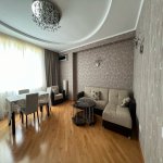 Kirayə (aylıq) 3 otaqlı Yeni Tikili, Səbail rayonu 1