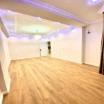 Продажа 2 комнатная Новостройка, м. Азадлыг метро, 8-ой микрорайон, Бинагадинский р-н район 3