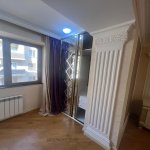 Kirayə (aylıq) 3 otaqlı Köhnə Tikili, İçərişəhər metrosu, Axundov bağı, Səbail rayonu 15