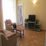 Посуточно 2 комнат Вторичка, м. 28 Мая метро, Сябаиль район 1