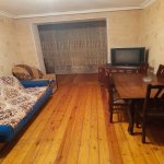Kirayə (aylıq) 2 otaqlı Köhnə Tikili Xırdalan 11