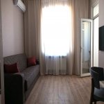 Kirayə (aylıq) 3 otaqlı Yeni Tikili, Azadlıq metrosu, 8-ci mikrorayon, Binəqədi rayonu 1